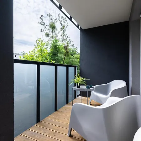 Pure Inzynierska - Parking Free Wrocław