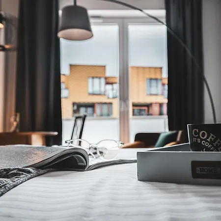 Pure Inzynierska - Parking Free アパート *