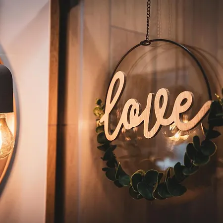 Pure Inzynierska - Parking Free アパート *