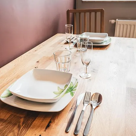 アパート Pure Inzynierska - Parking Free ヴロツワフ