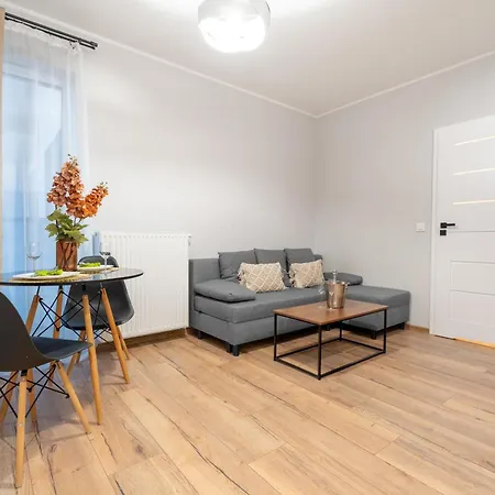 Pure Inzynierska - Parking Free アパート *