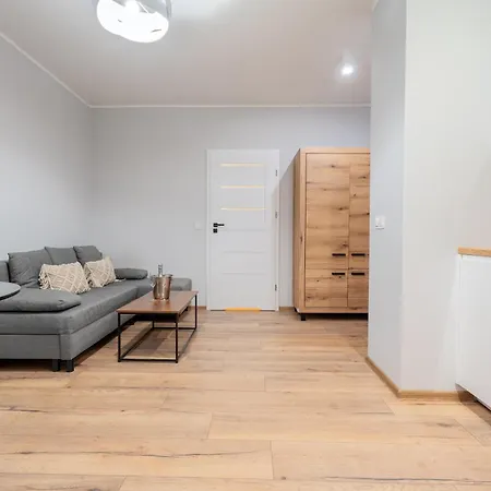 Pure Inzynierska - Parking Free ヴロツワフ